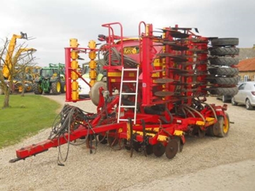 Used Vaderstad A600S Drill