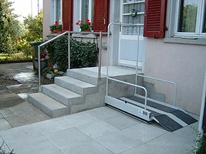 Lift Table with Handrail 