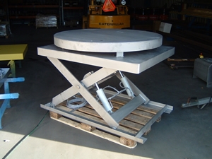 Lifting Platform with Turn Table