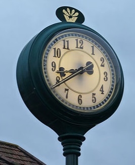 Elizabeth Pillar Clock