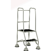 Large Steps with 2 Treads and Full Handrail