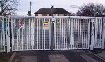 Electric Swing Gate (Up To 4.5m)