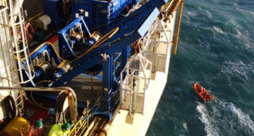 Drilling Rig Installation Based Diving