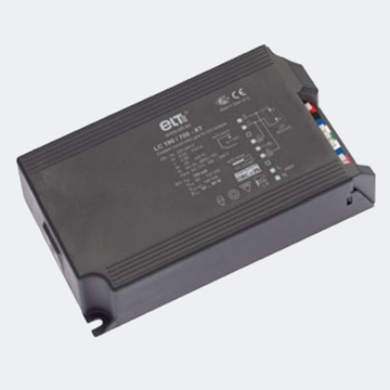 Constant current LED driver for street lighting