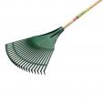 Bulldog Plastic Leaf Rake 20&quot;.