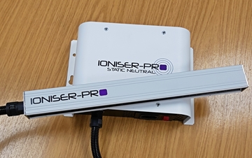 Ioniser-Pro 320 Handheld Device