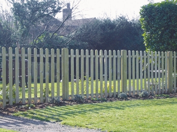 Palisade Picket Fence Panels Rounded Pales