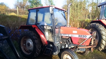Case 3220 2wd Tractor