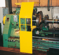 safety devices for turning machines: specialised protection for big lathes