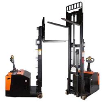 VULCAN Fully Powered Counterbalance Stacker