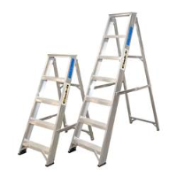 Aluminium Swingback Stepladders