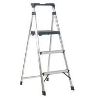 Aluminium Folding Stepladder with Black Tool Tray