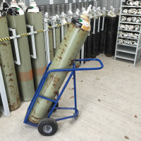 Hospital medical gas cylinder trolley