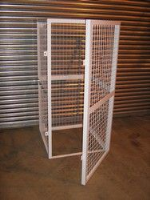 Nitrogen Vessel Storage Cage