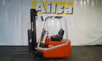 Sit down High Lift Pallet Trucks For Hire Solutions In Scotland