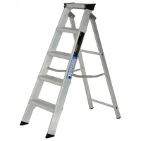 Youngman 305996 Aluminium Builders Steps; Class 1; 5 Tread; Top Tread Height 1090mm; Safe Working Height 2390mm